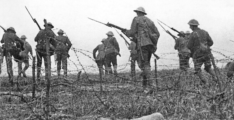 British soldiers advancing at the Battle of the Somme